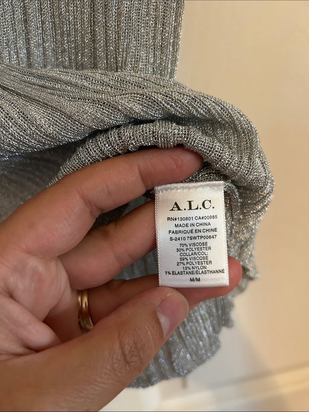 A.L.C. Joey Metallic Silver Ribbed V-Neck Polo Elbow Length Sleeves Top Sweater - Picture 8 of 9